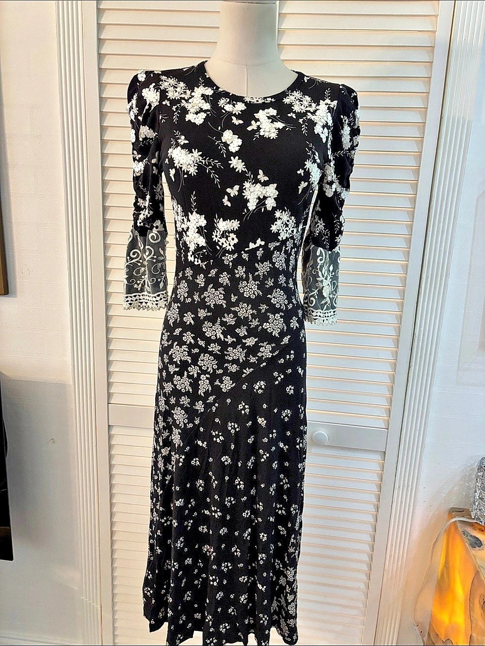 Michae Michael Kors Floral Midi Dress in Black & White Like New, XS